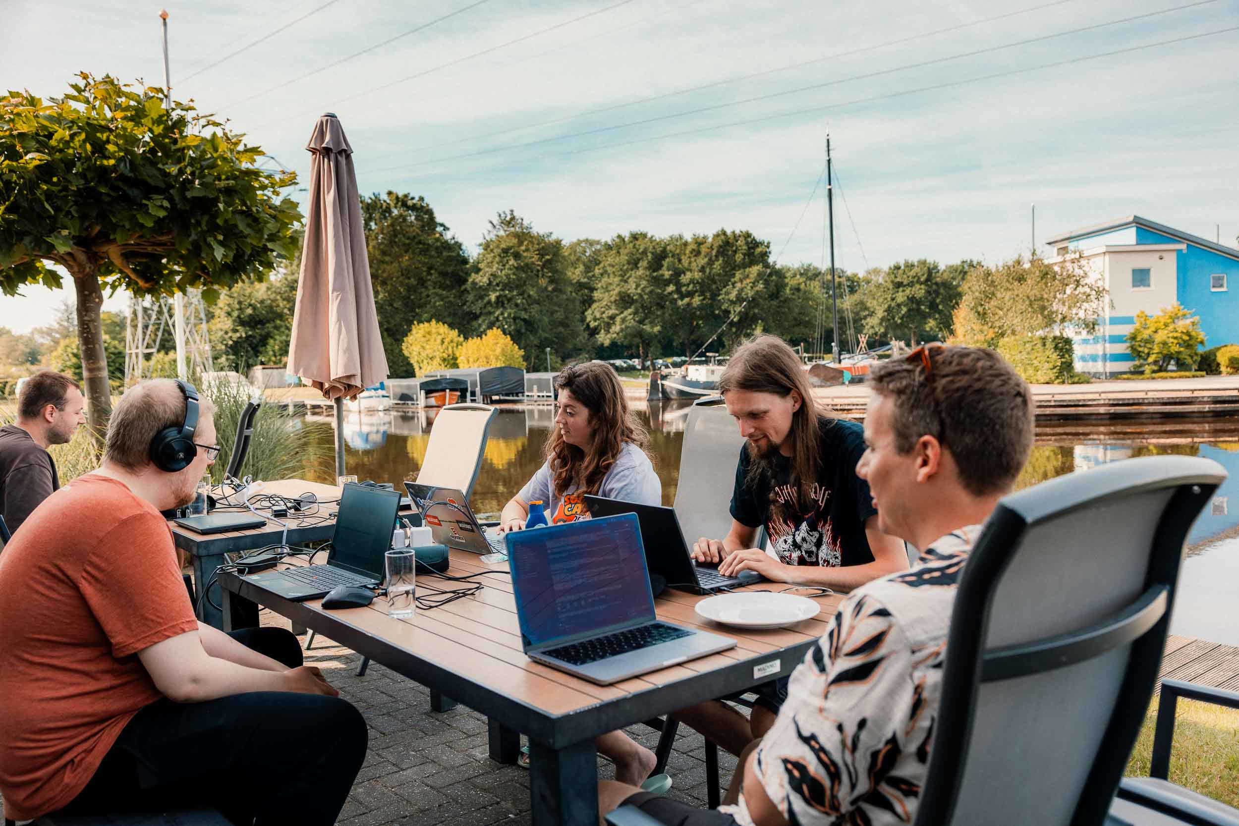 Het team samen tijdens het Summercamp